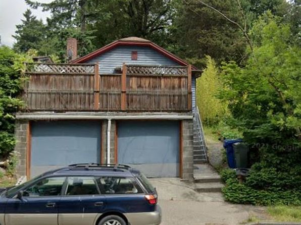 11746 35th Ave NE