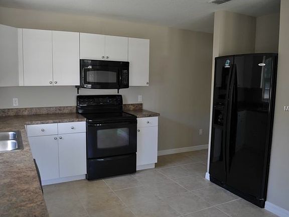 5th image of 30526 Hawthorne Ave