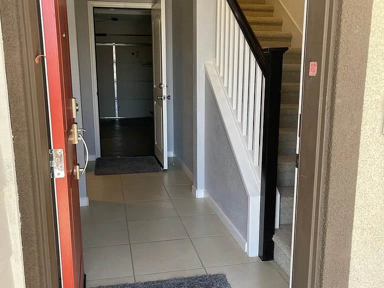 22799 Filbert St — Photo 37