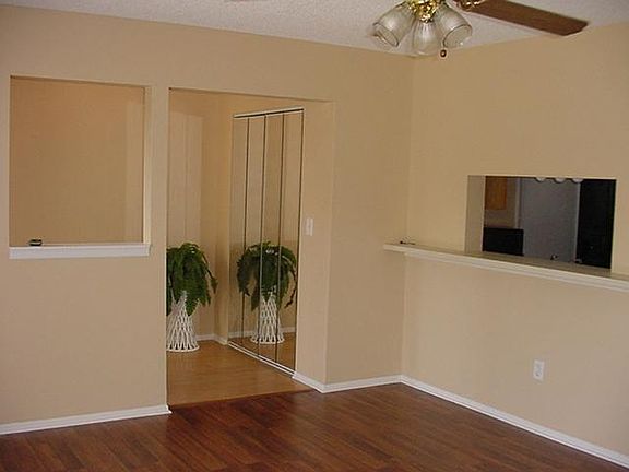 4th image of 4037 NW Cinnamon Tree Cir
