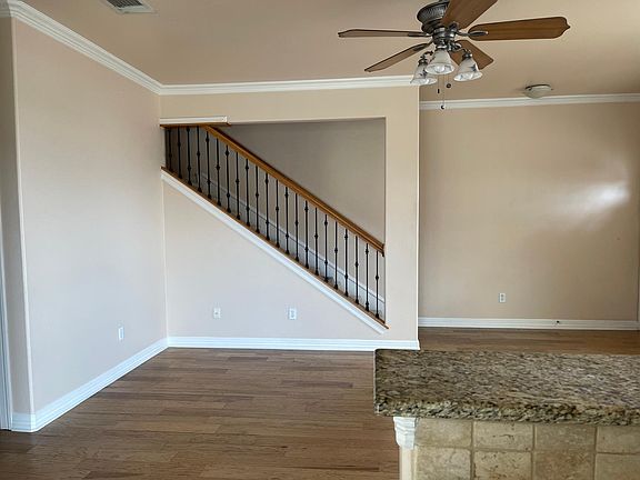 5th image of 1213 Delsie Dr APT A