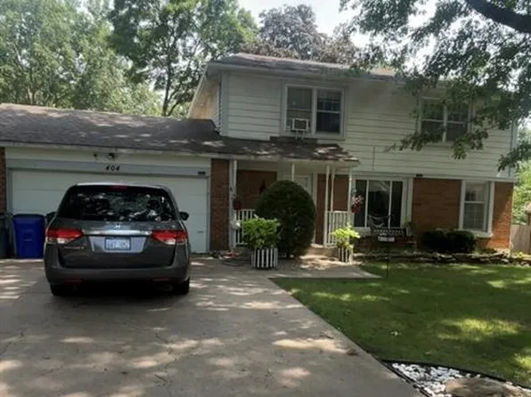 404 S Cardinal Dr, Olathe, KS 66062