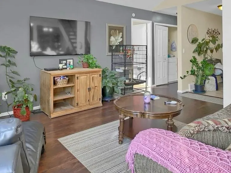 837 San Gabriel Pl — Photo 3