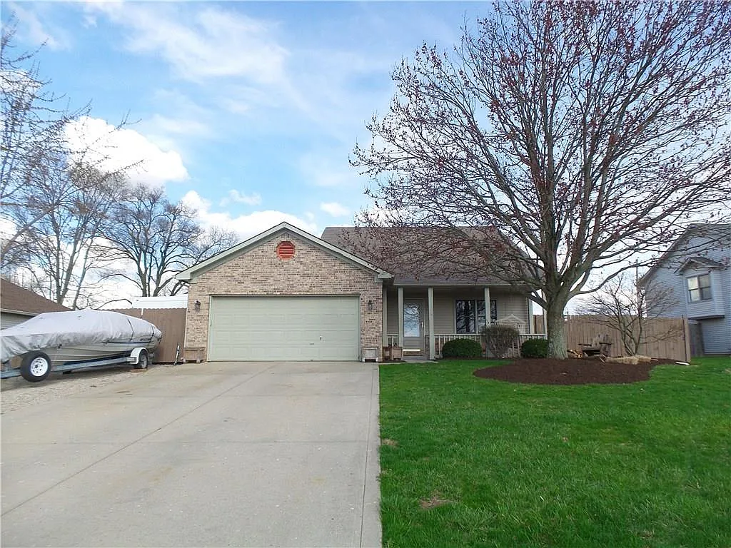 311 Nightingale Dr photo 1
