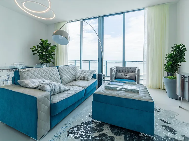 501 NE 31st St #Penthouse 4402 — Photo 4