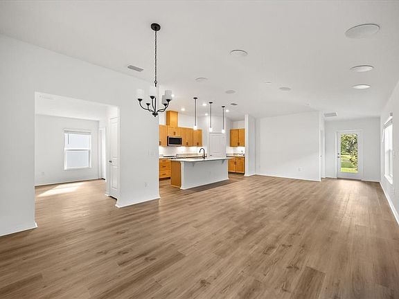 6th image of this home