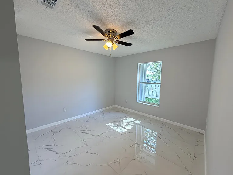 182 Sparrow Dr — Photo 12
