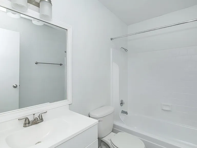 Cypress Parc — Photo 42