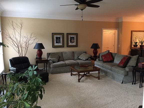 2nd image of 14244 Oakwood Dr