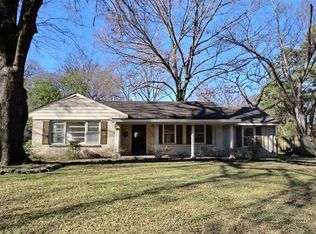 4520 Flamingo Rd, Memphis, TN 38117