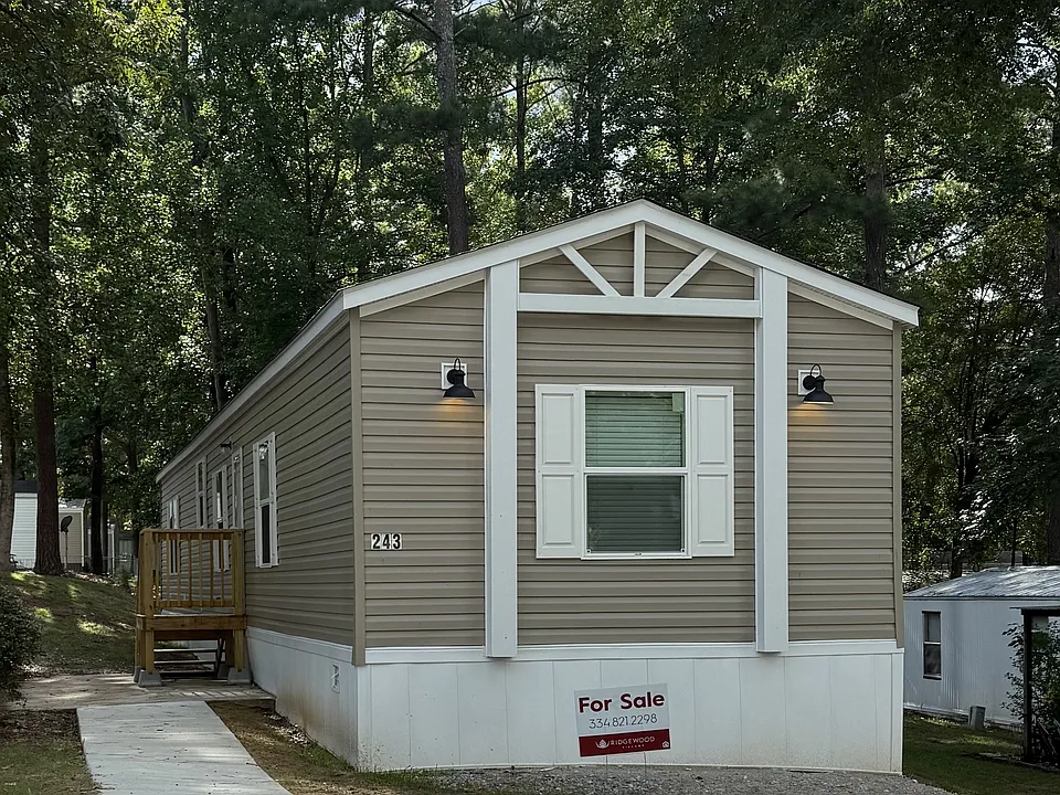 500 Webster Rd #243