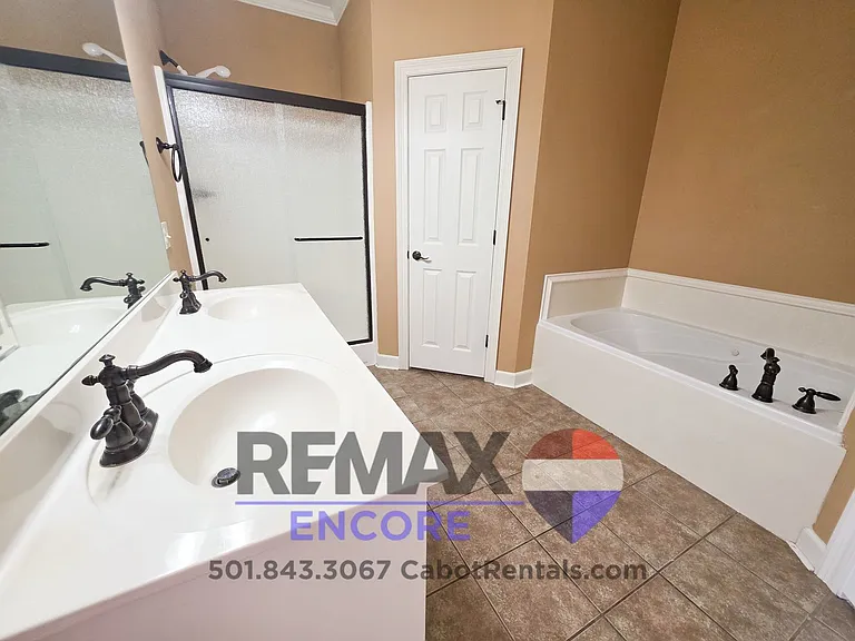 75 Booker Dr — Photo 13