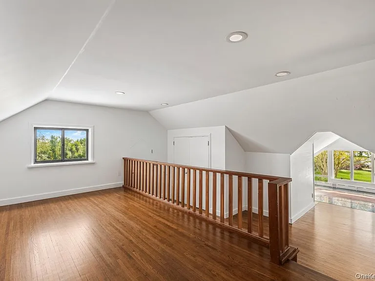 19 Frost Creek Dr — Photo 13