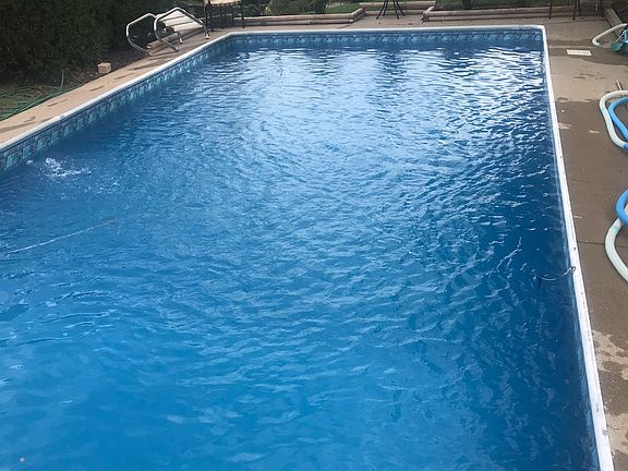 3rd image of 3570 James Ln