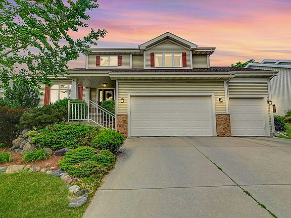 2nd image of 2975 Carlingford Ln