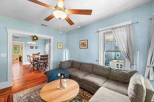 9 Waldo St #2 Photo 1