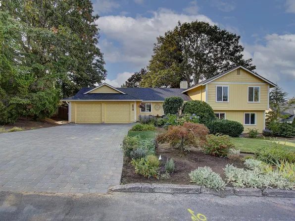 2513 NE 158th St, Vancouver, WA 98686