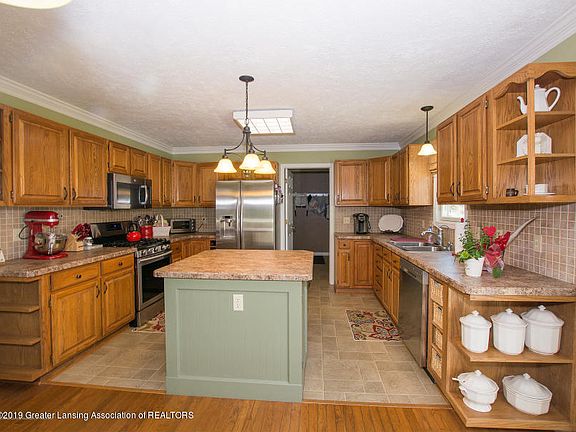 3rd image of 11861 Shady Pines Dr
