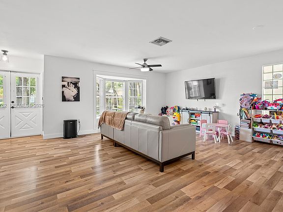 2nd image of 12201 SW 148th St APT 201