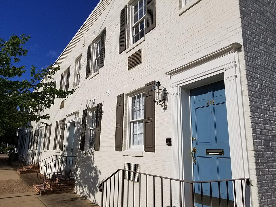 1st image of 426 S Royal St