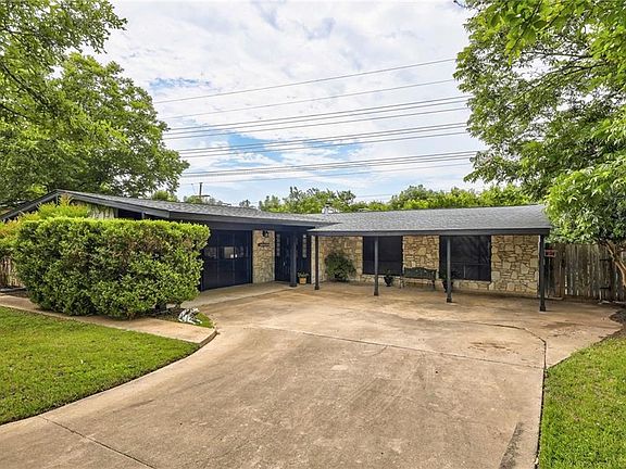 3rd image of 11405 Titian Dr