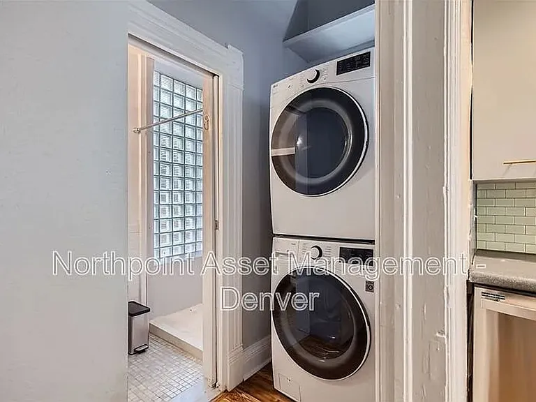 54 S Emerson St #1A — Photo 25