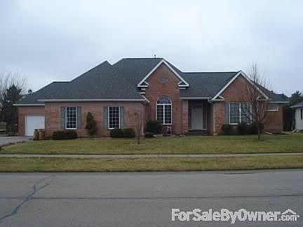 Ranch Home : Front View