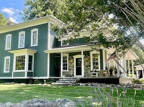 1647 W Miller Rd, Morrice, MI 48857