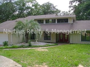 229 N Lakewood Dr, Panama City, FL 32404