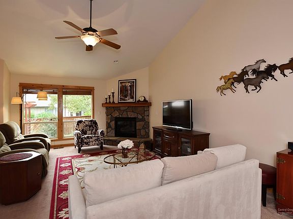 3rd image of 60874 Sawtooth Mountain Ln