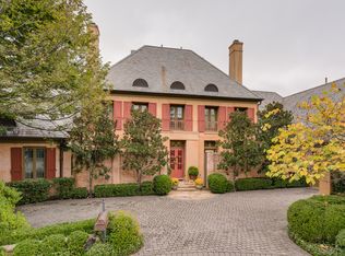 860 Beau Pre S, Memphis, TN 38120