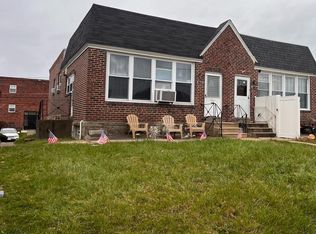 1826 Mower St, Philadelphia, PA 19152