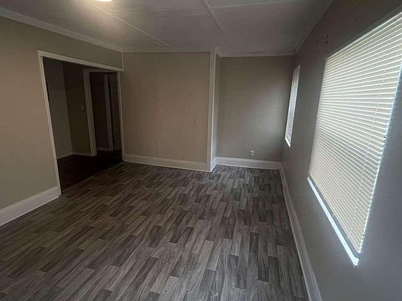 2nd image of 3619 Seminole Ave APT 9