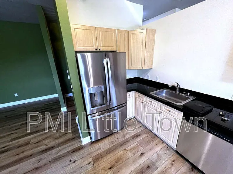 5677 Park Pl #104D — Photo 12