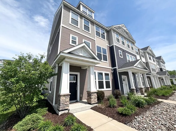 5136 Hampton St NE, Prior Lake, MN 55372