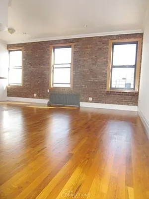 Rented by City Connections Realty | media 11