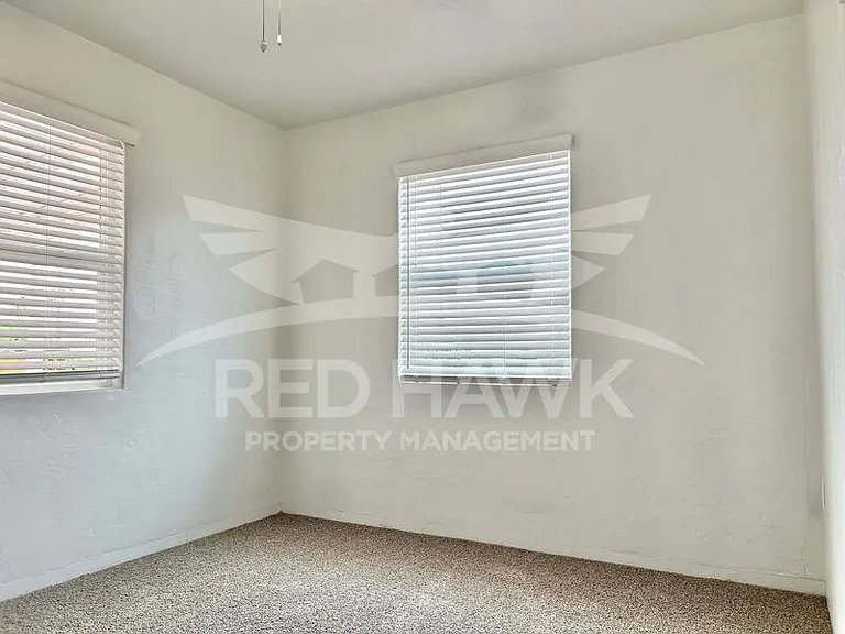 751 W 3rd Pl — Photo 20
