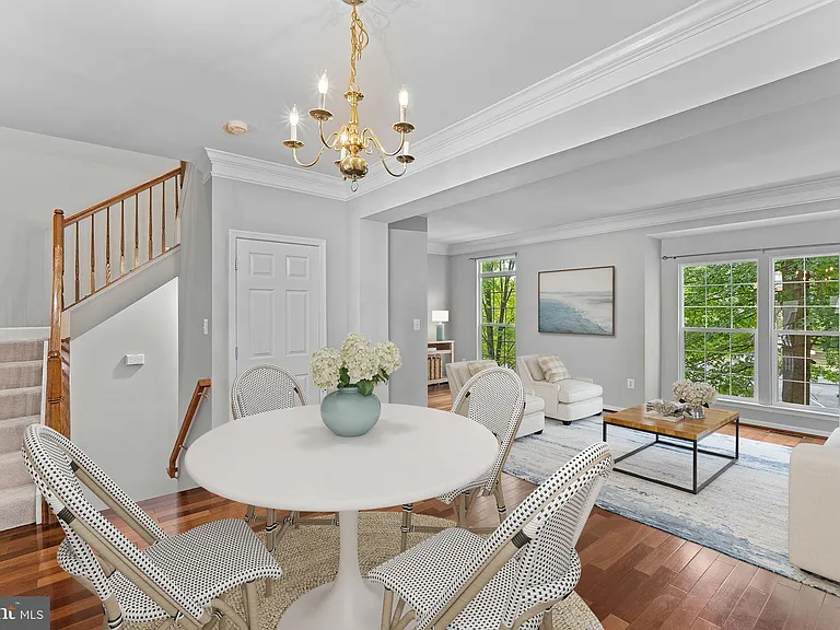 44253 Huron Ter — Photo 12