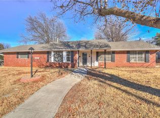 3308 N Viewpoint Dr, Midwest City, OK 73110