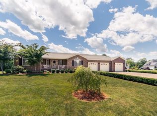 24 Peach Blossom Rd, Acushnet, MA 02743