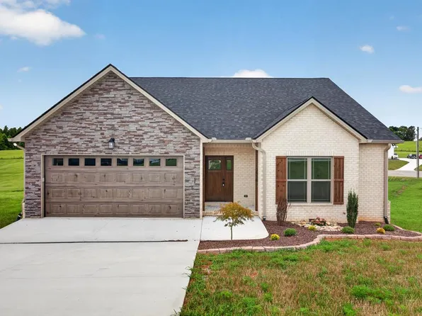 2910 Autumn Woods Trl, Cookeville, TN 38501
