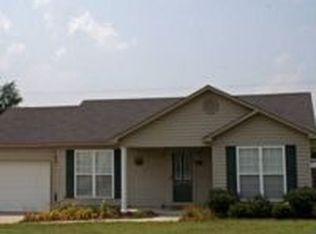 1401 Elizabeth Dr SW, Hartselle, AL 35640