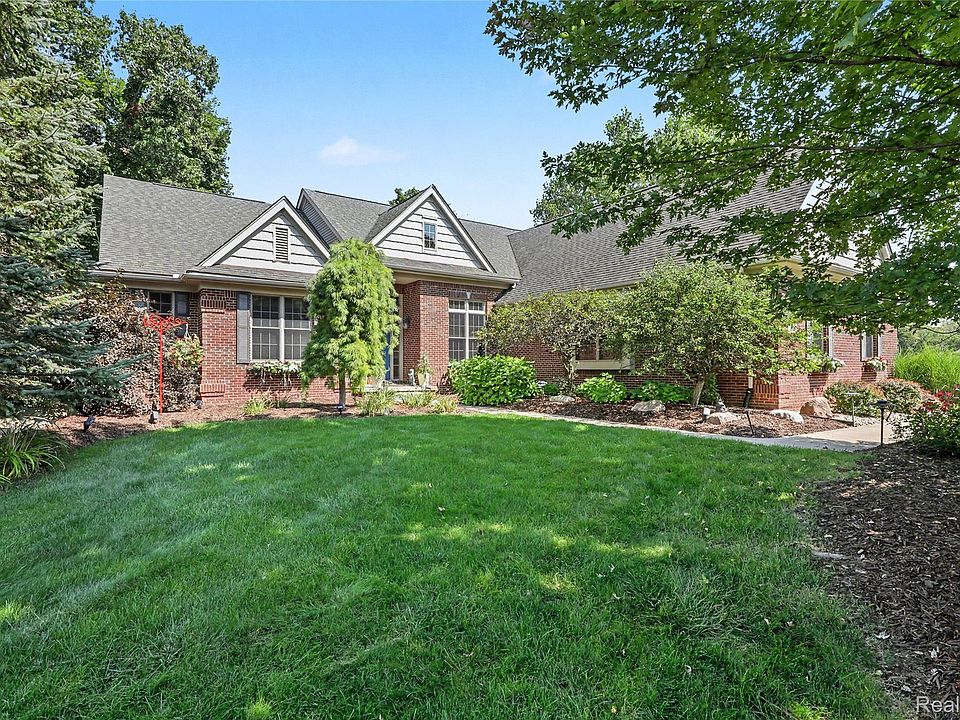 1st image of 5929 Scott Cir