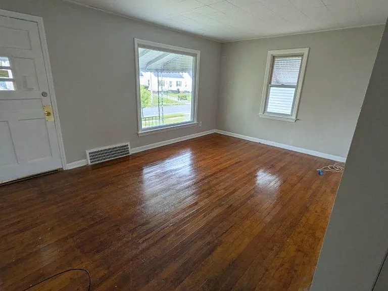 21113 Watson Maple Hts — Photo 10