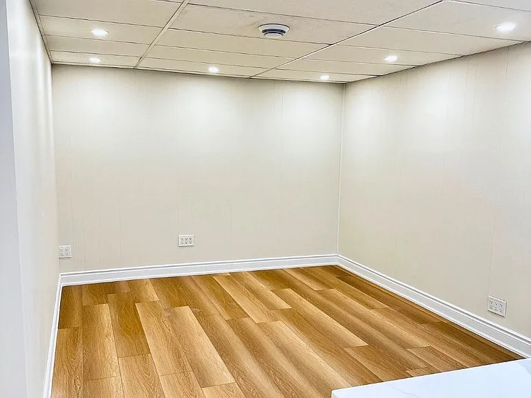 36 Castor Cres #BASEMENT — Photo 15