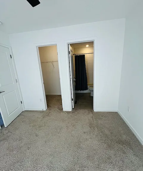 334 N Geneva St — Photo 19