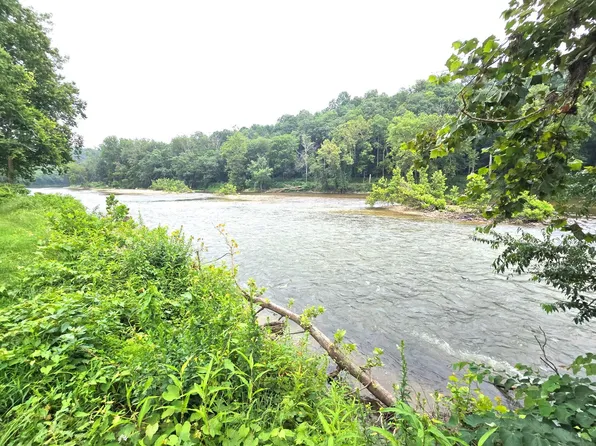 Shady River Dr, Austinville, VA 24312