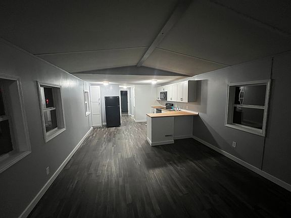 3rd image of 276 Barker Rd #C