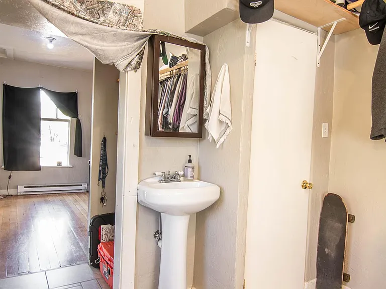 803 W Aspen Ave #1/2 — Photo 5