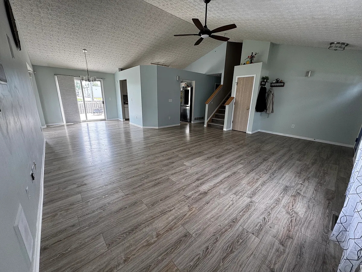 Building Photo - 3479 Drindel Dr